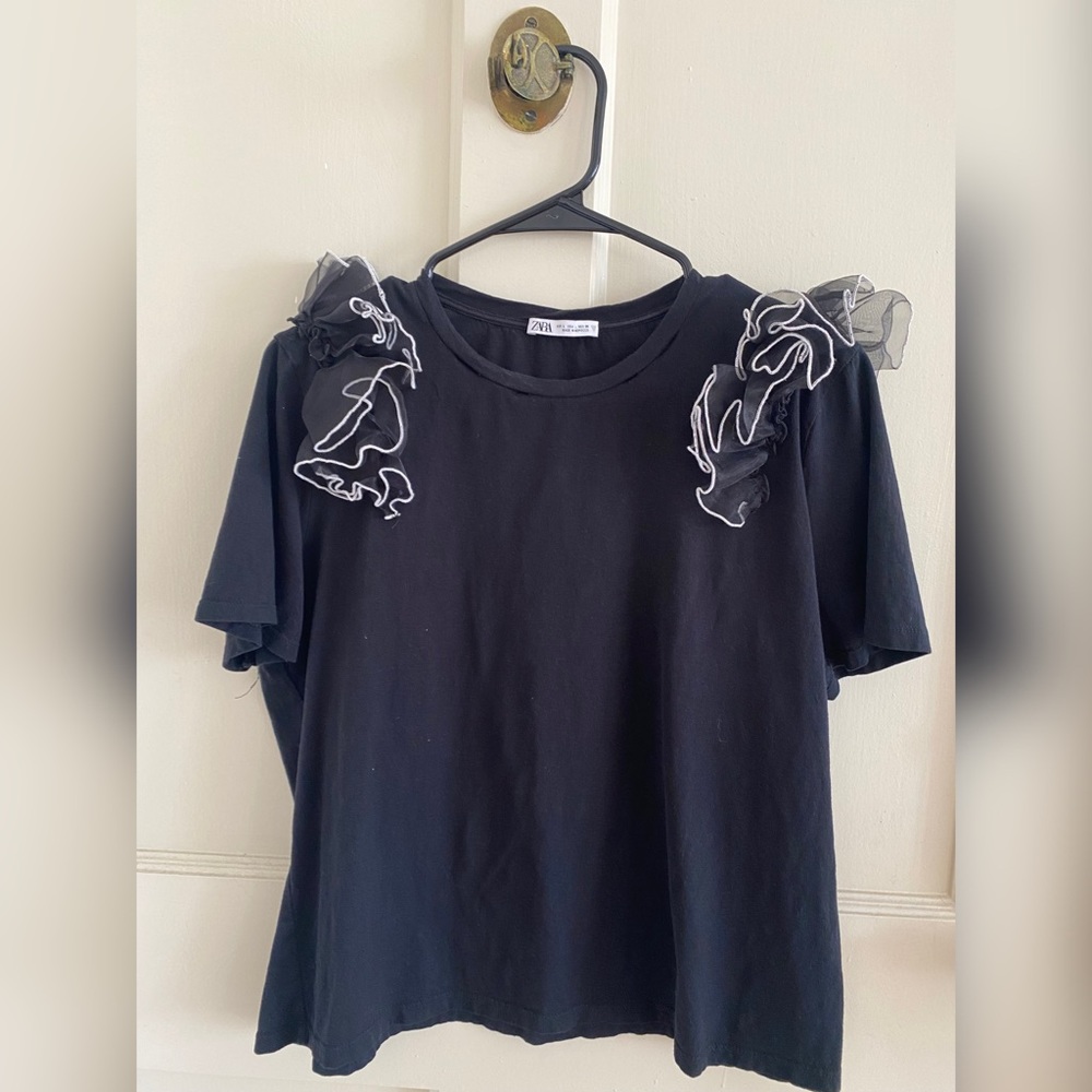 ZARA Black Ruffled Top